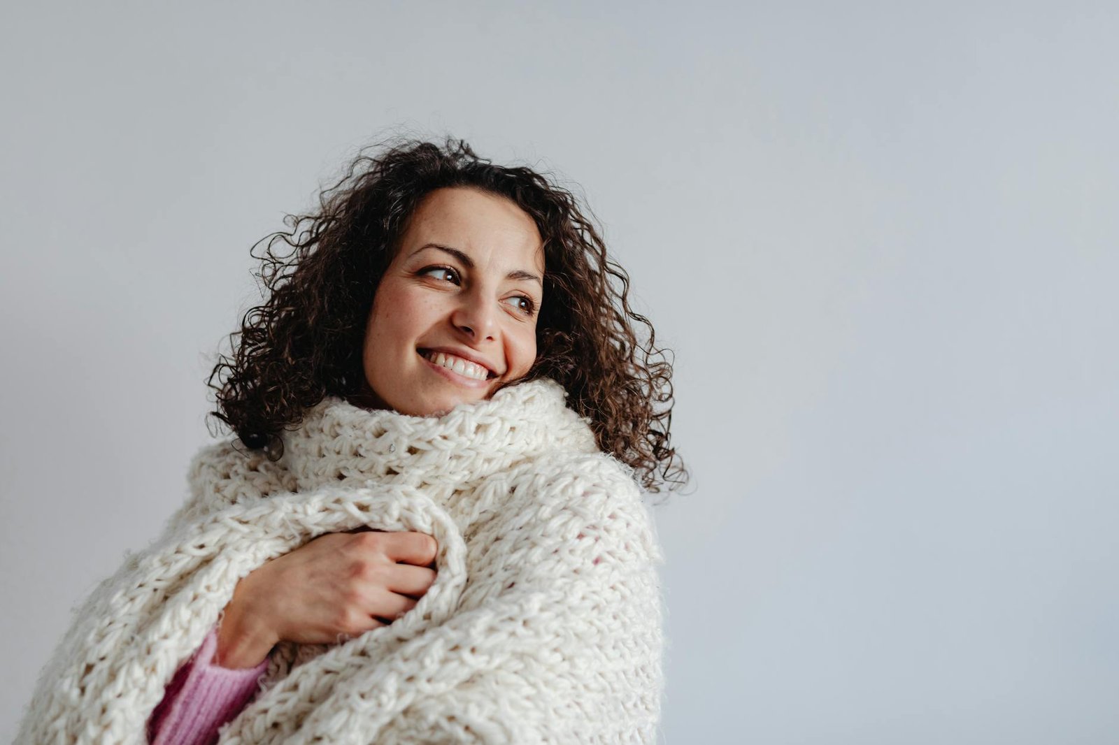 Chunky Knit Throw Blanket — cozy home