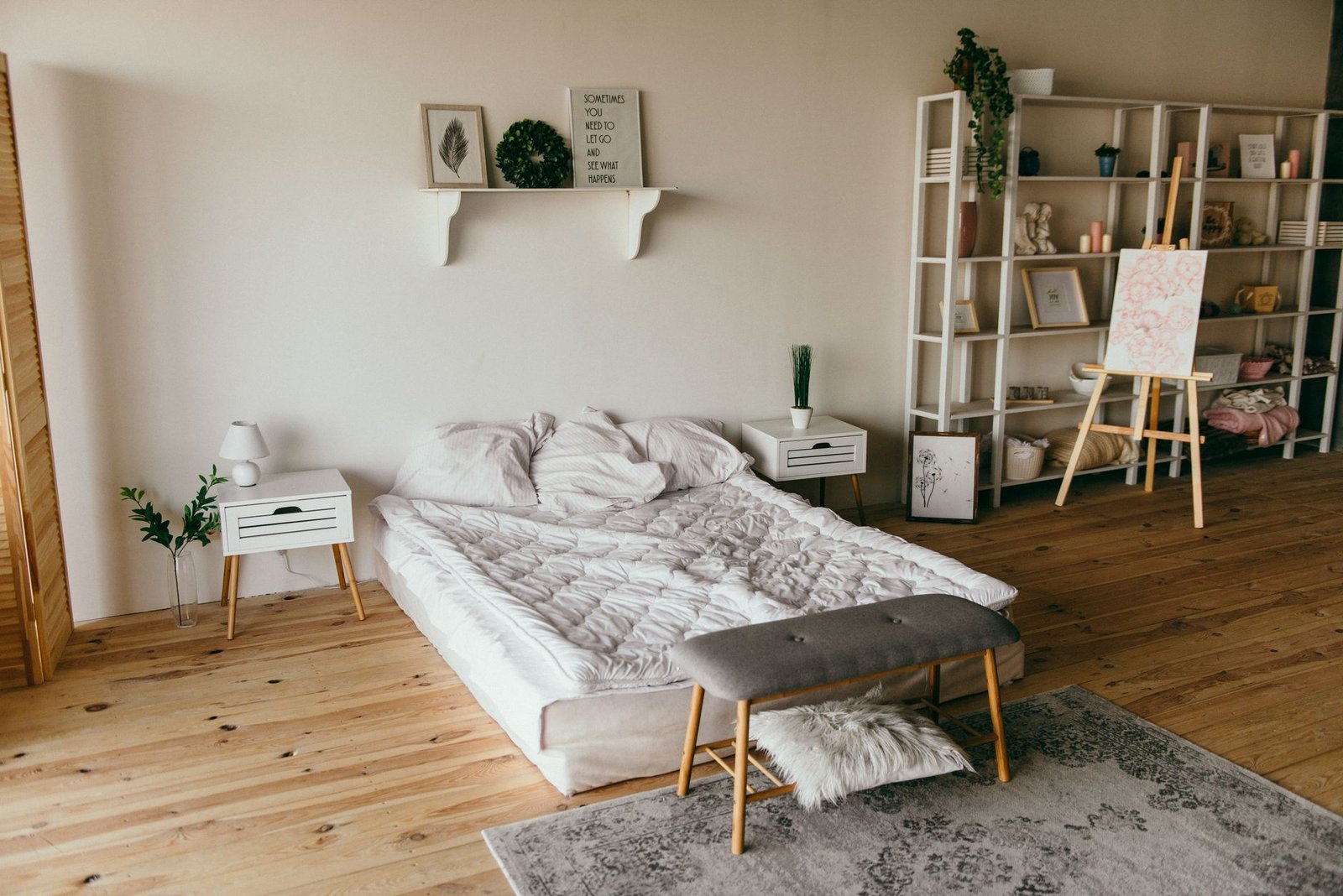 Ottoman Storage Bench small space — cozy home