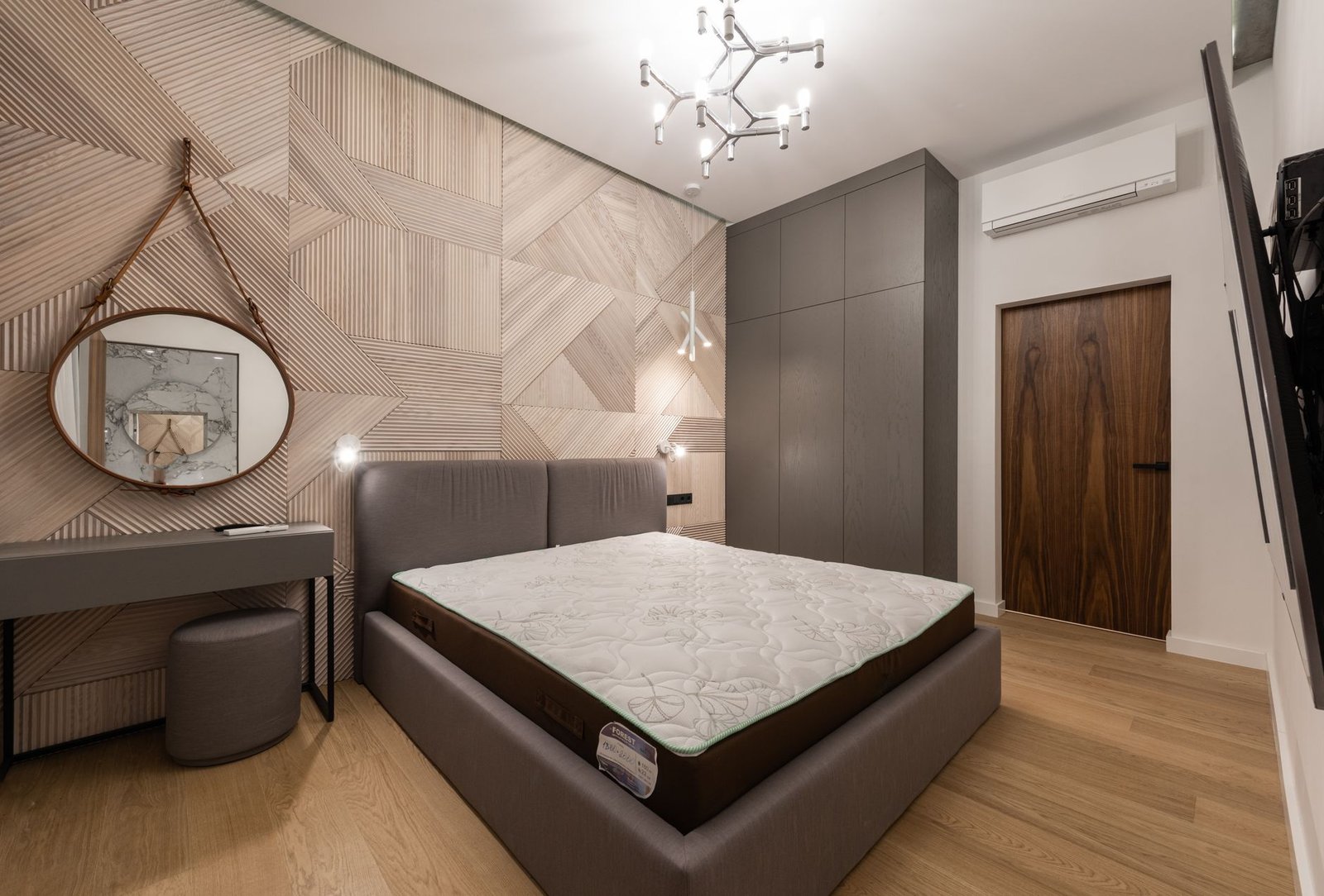 Non-Slip Rug Pad bedroom — cozy home