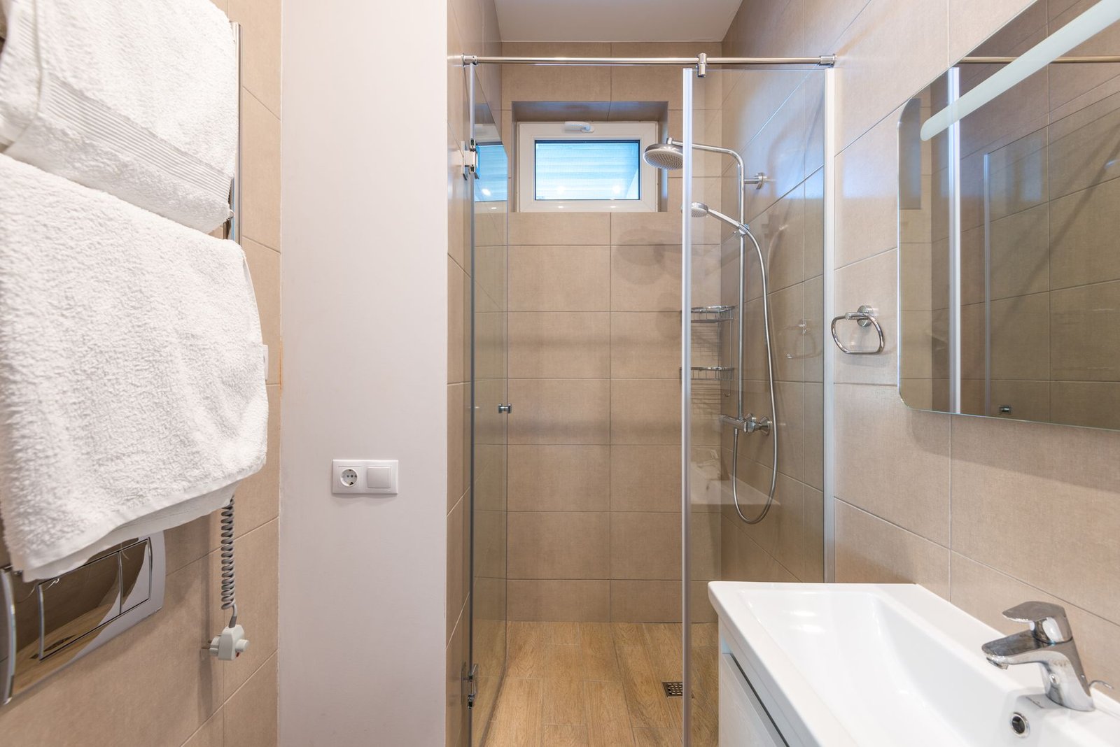 Over Door Towel Bar small space — cozy home