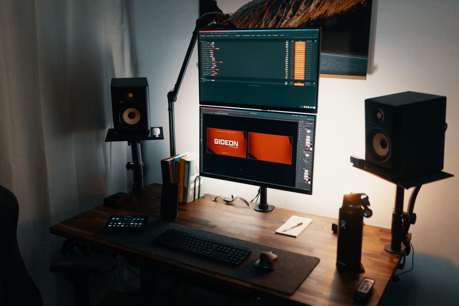 LED Desk Lamp with USB Charging home office — cozy home