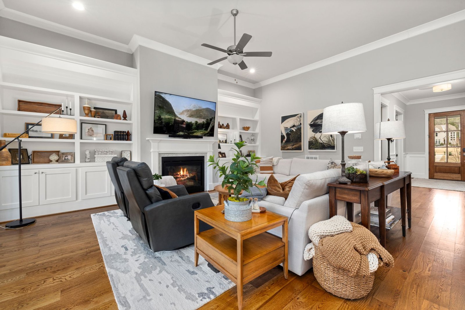 Printed Area Rug living room — cozy home